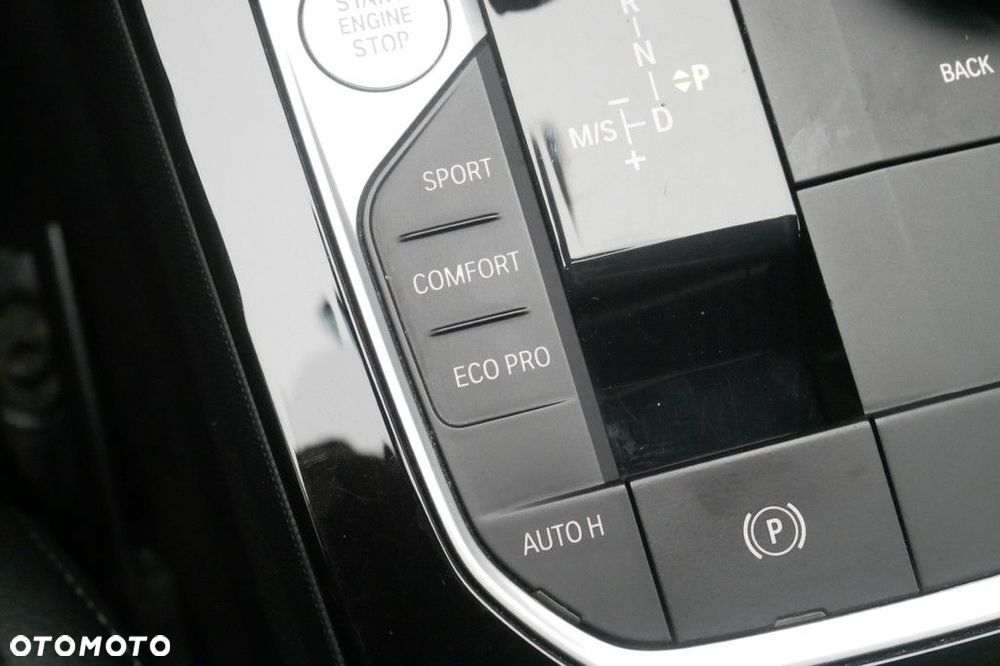 BMW Seria 1 - 23