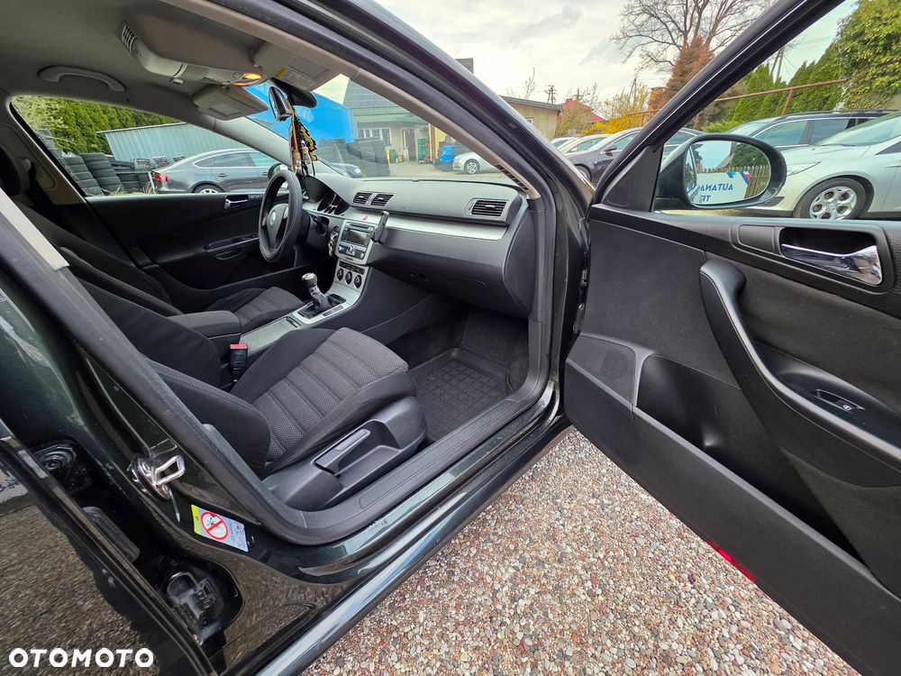 Volkswagen Passat 1.9 TDI DPF Comfortline - 5