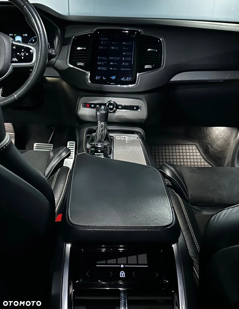 Volvo XC 90 T6 AWD R-Design - 19