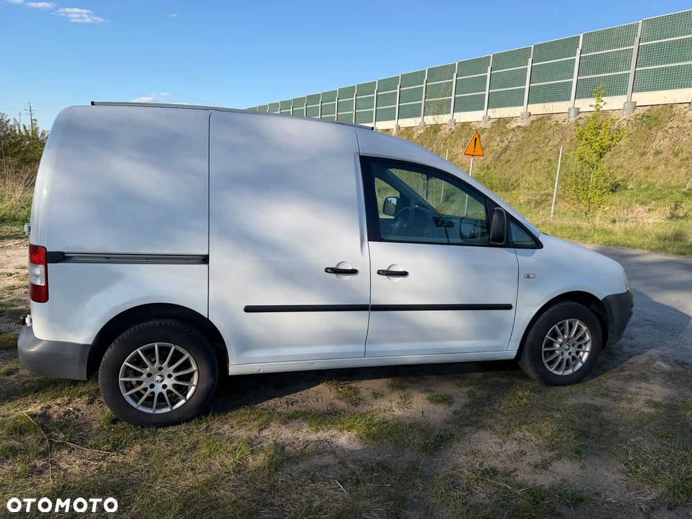 Volkswagen Caddy 2.0 (5-Si.) - 4