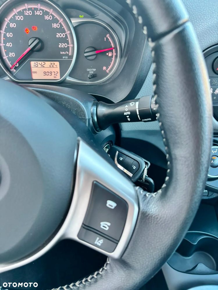 Toyota Yaris 1.33 VVT-i Edition-S - 28