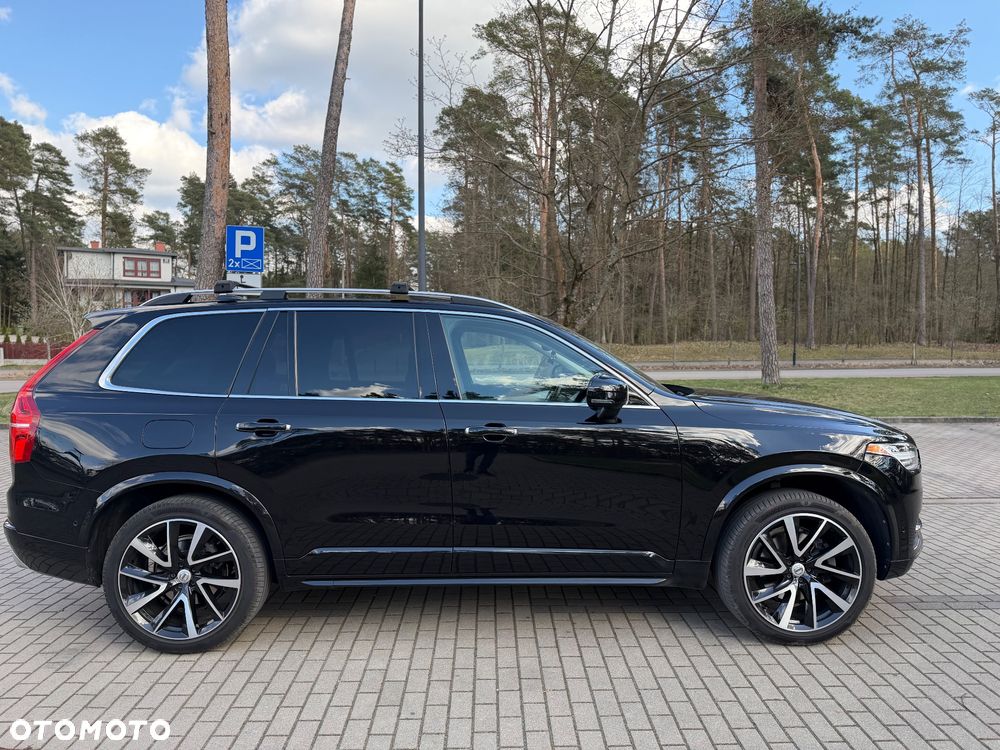 Volvo XC 90 - 7