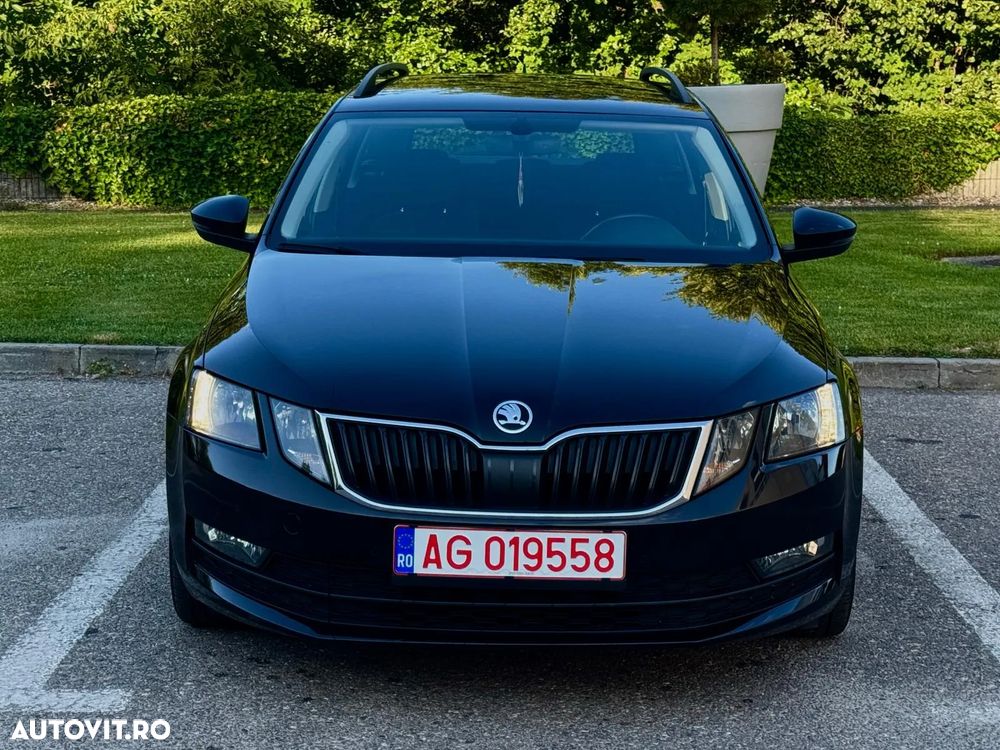 Skoda Octavia 1.6 TDI DSG Ambition - 11