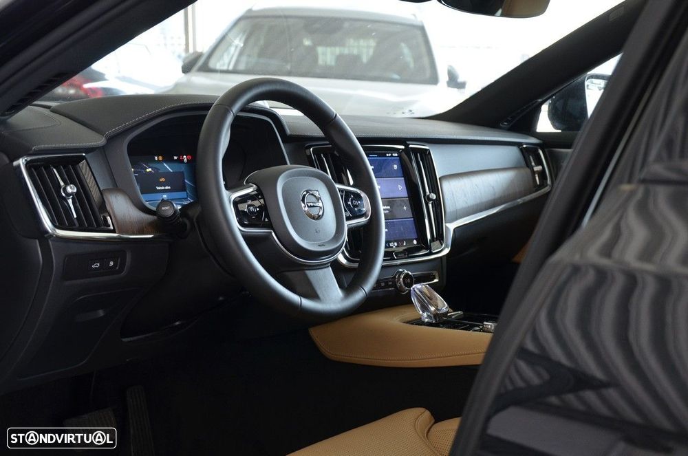 Volvo S90 2.0 T8 PHEV Plus Dark AWD - 13