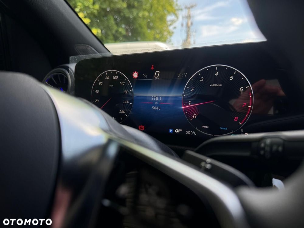 Mercedes-Benz GLA 200 Business Edition - 30