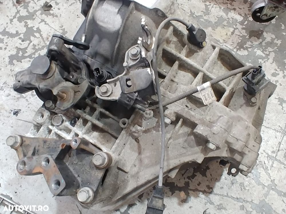 cutie de viteze manuala 1.4 crdi d4fc kia venga wcj6c - 4