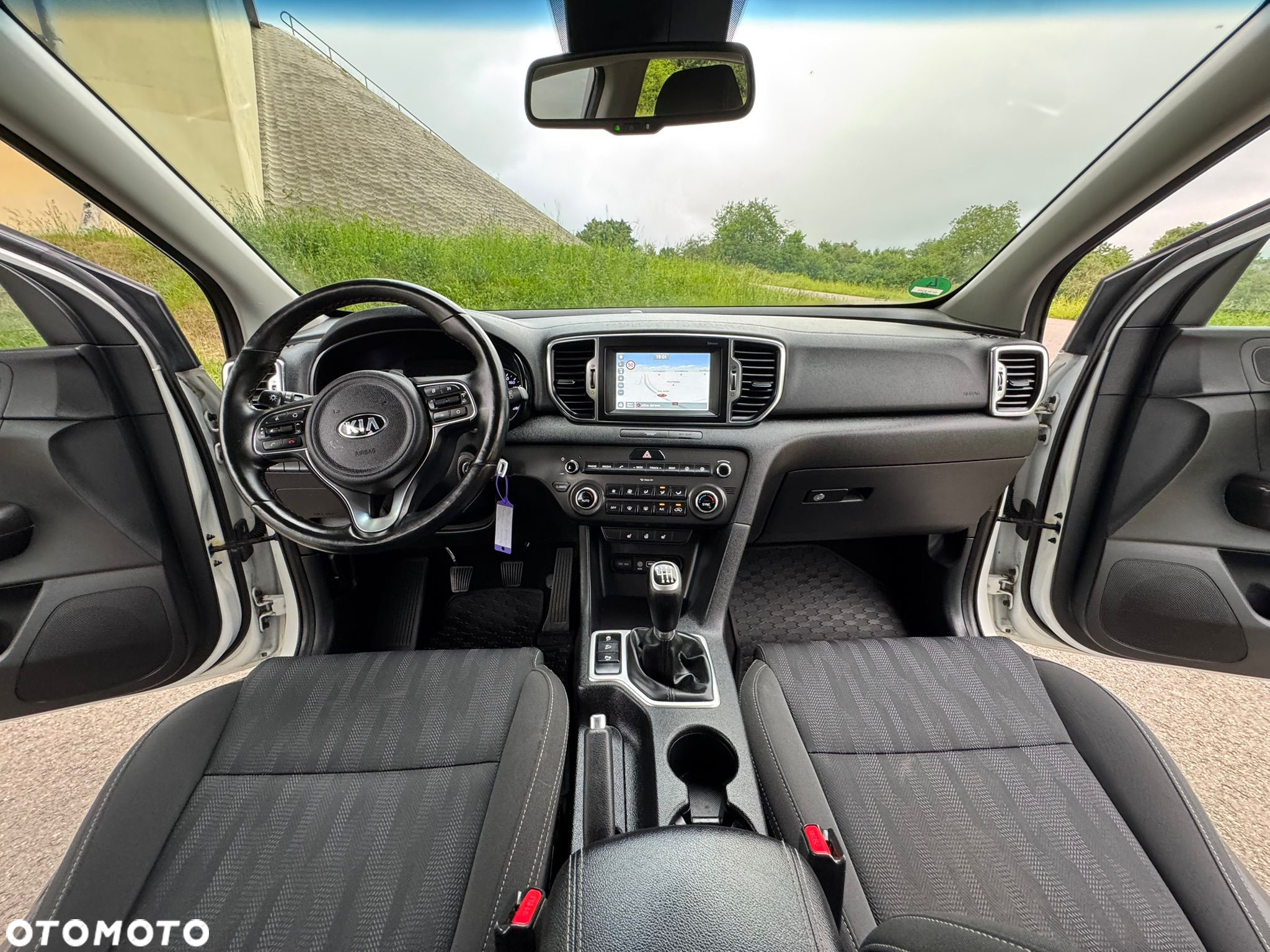 Kia Sportage 1.6 GDI 2WD DREAM-TEAM EDITION - 8