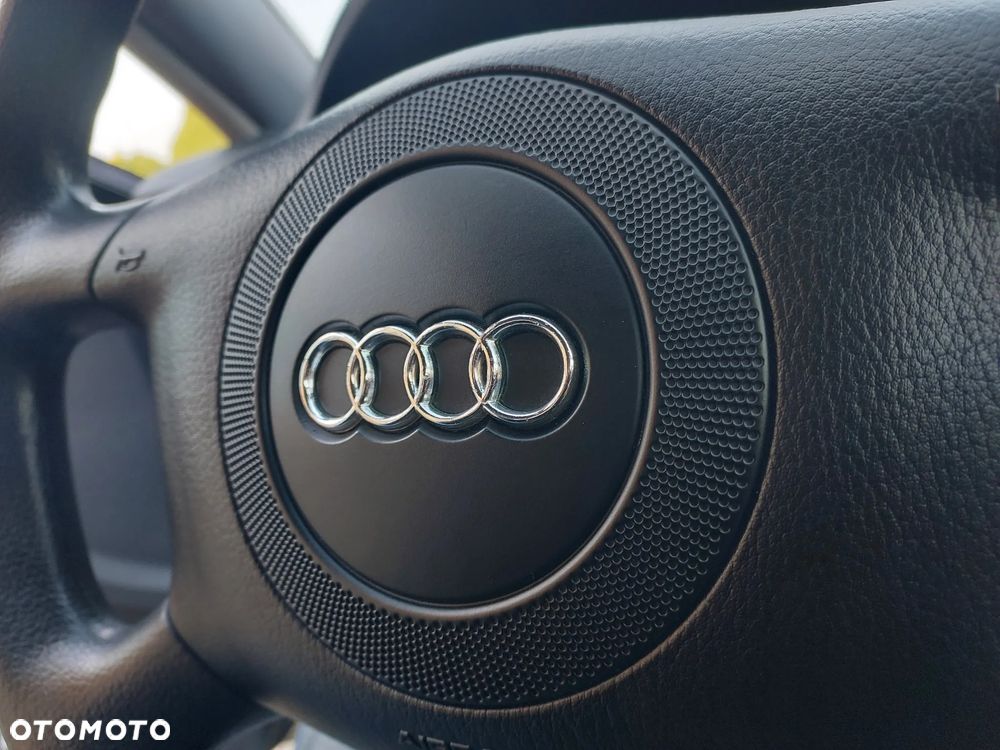 Audi A4 Limousine - 26