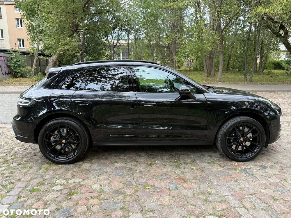 Porsche Macan - 4