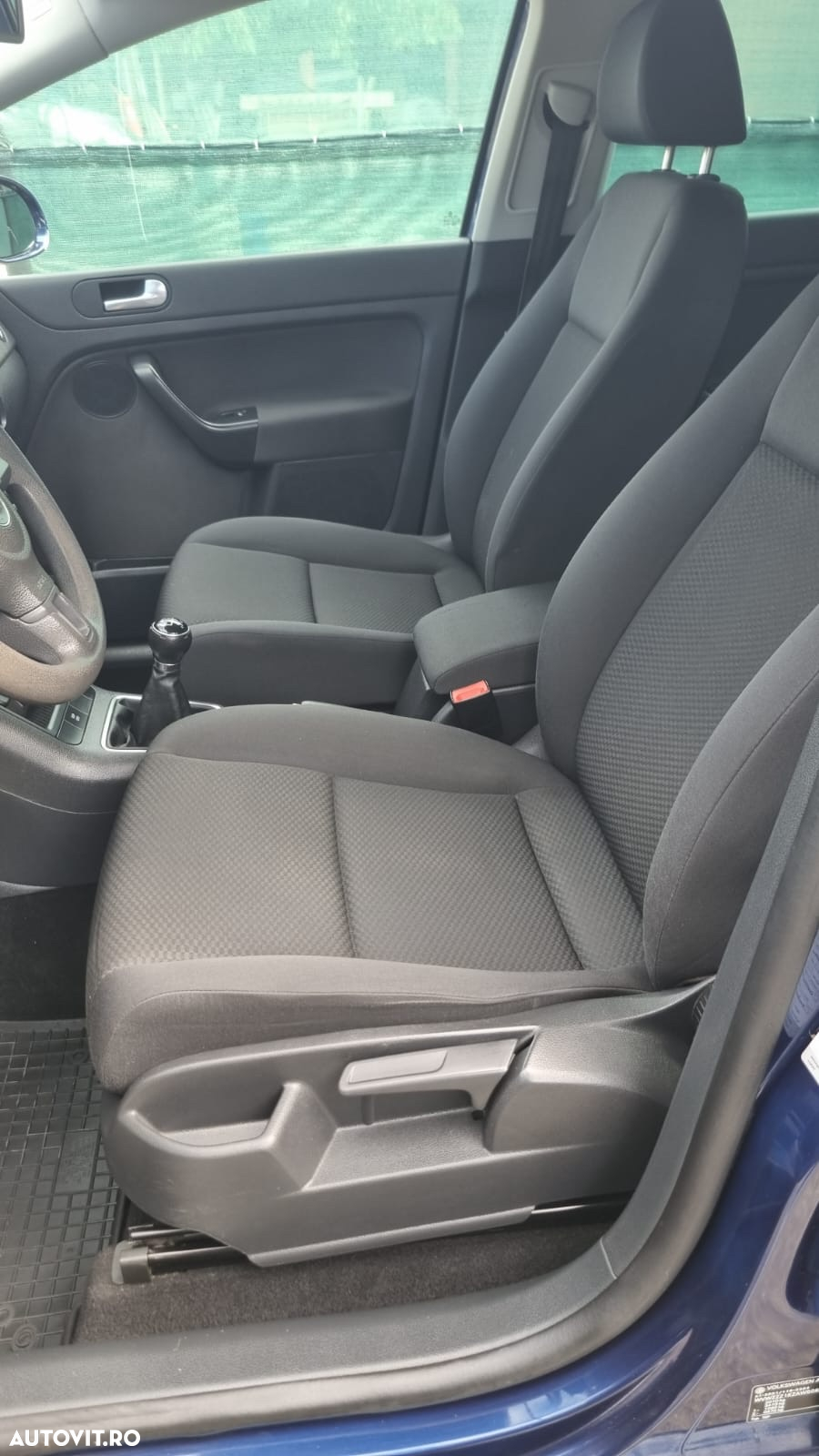 Volkswagen Golf Plus 1.6 TDI DPF Comfortline - 4