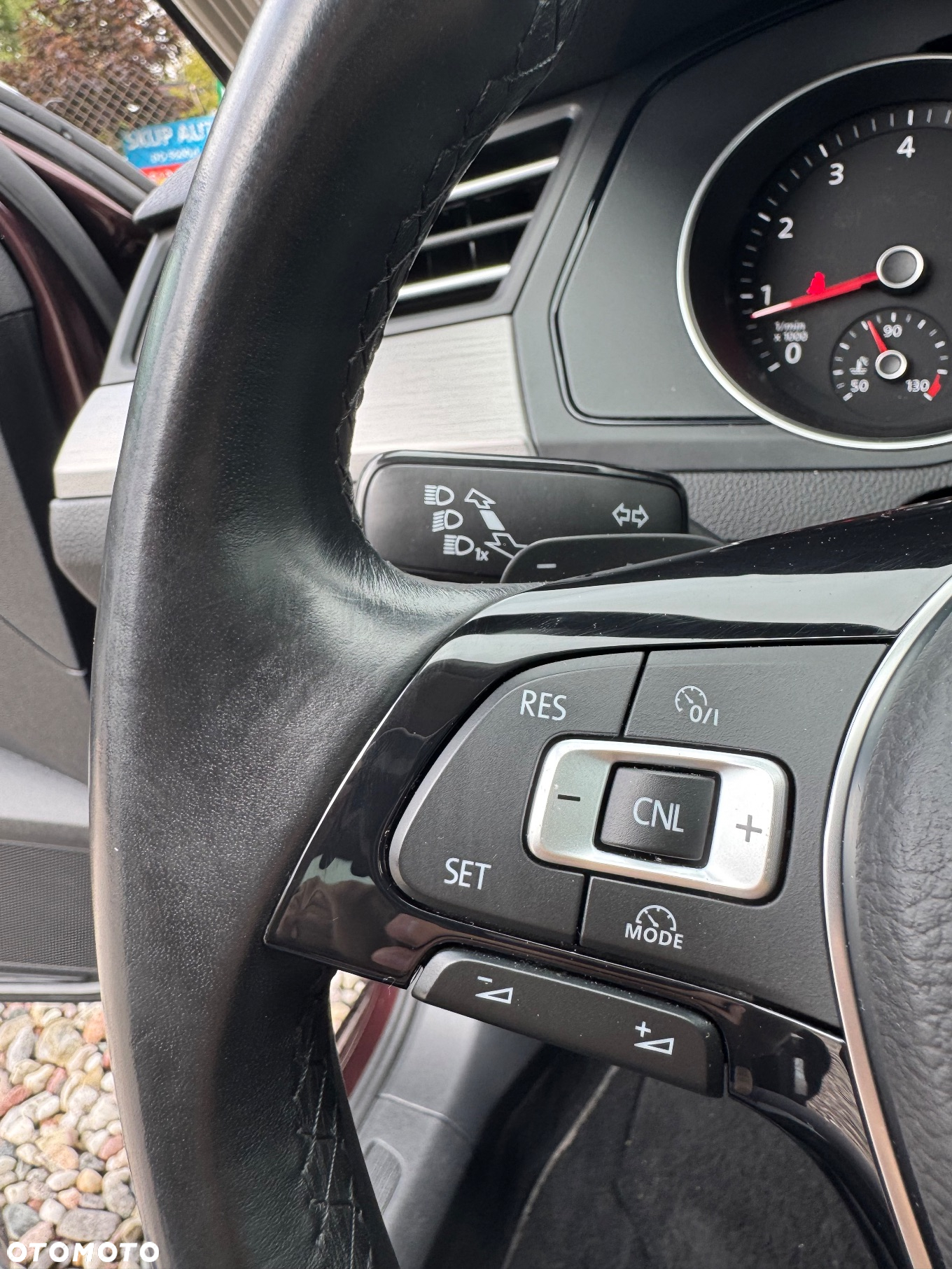 Volkswagen Passat 1.4 TSI BMT ACT Trendline DSG - 28