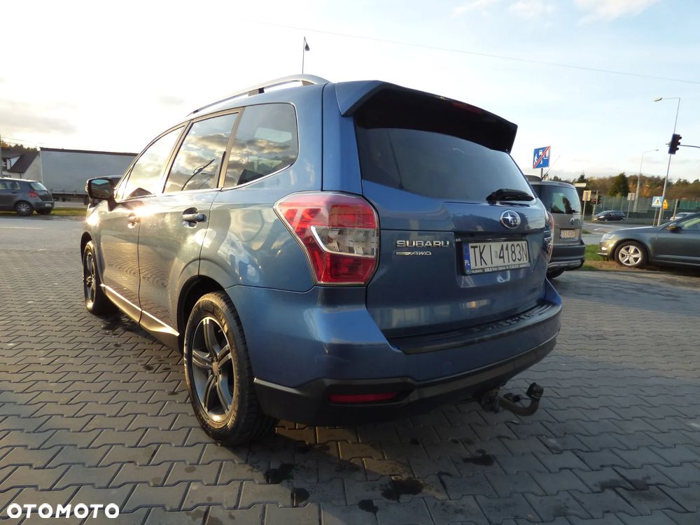 Subaru Forester 2.0 D Exclusive Lineartronic - 8