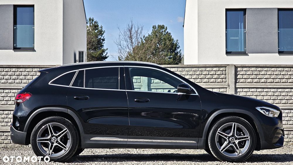 Mercedes-Benz GLA 200 d 8G-DCT AMG Line - 4