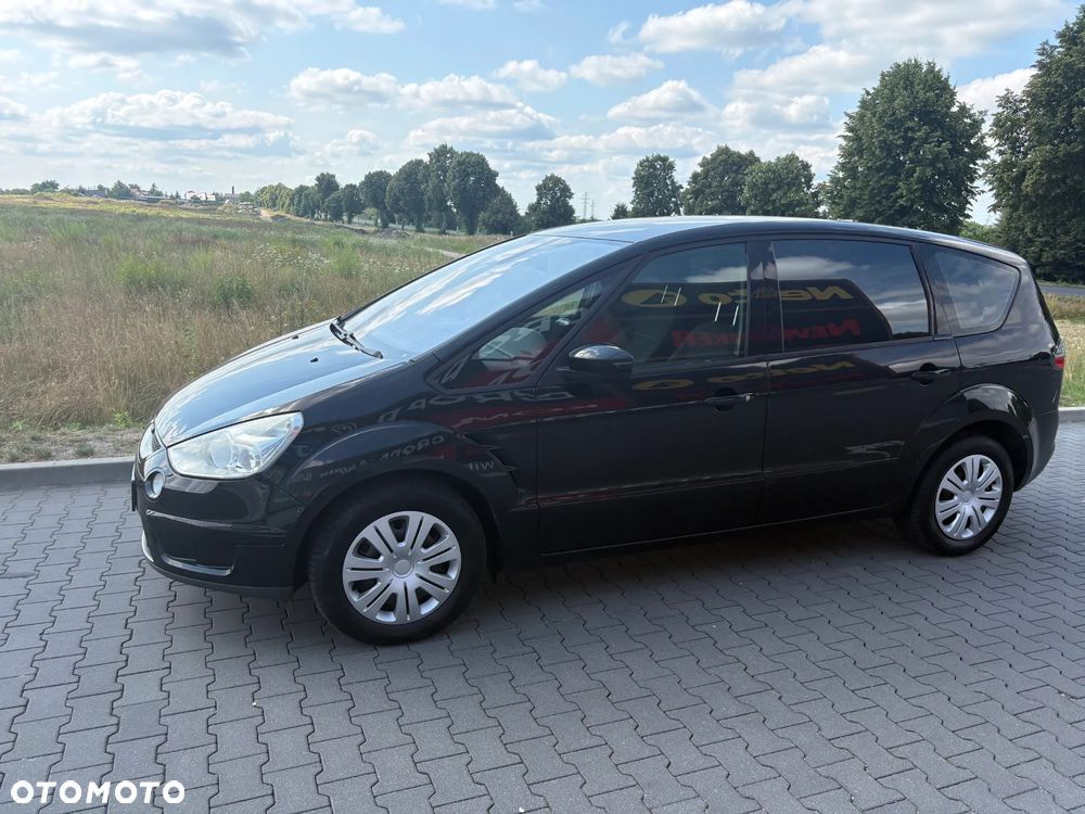 Ford S-Max - 8