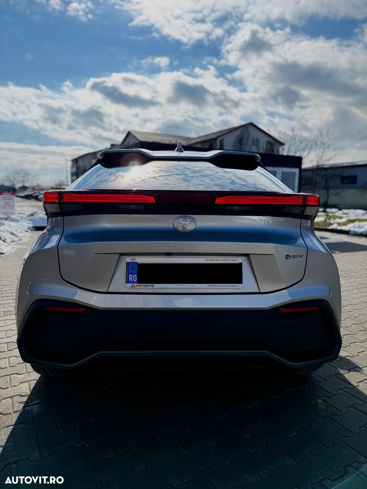 Toyota C-HR 2.0 HEV 197 CP 4x2 CVT Dynamic - 6