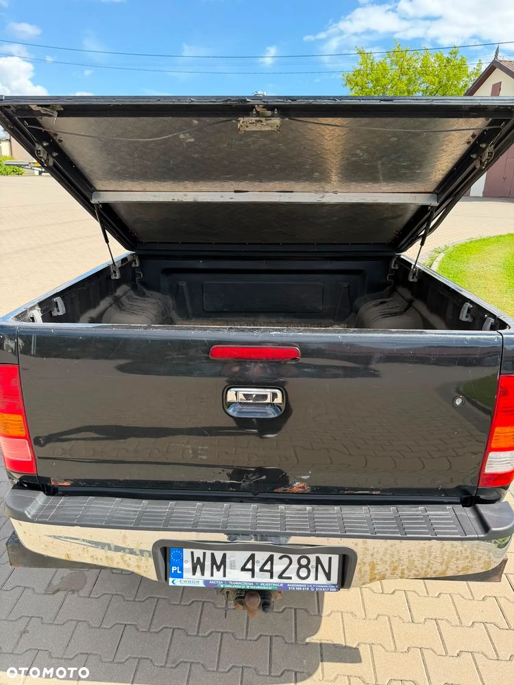 Toyota Hilux - 11