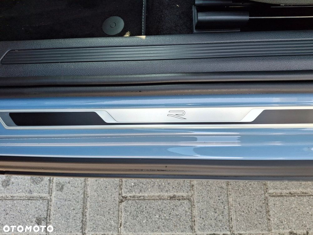 Volkswagen T-Cross 1.0 TSI R-Line Plus DSG - 10