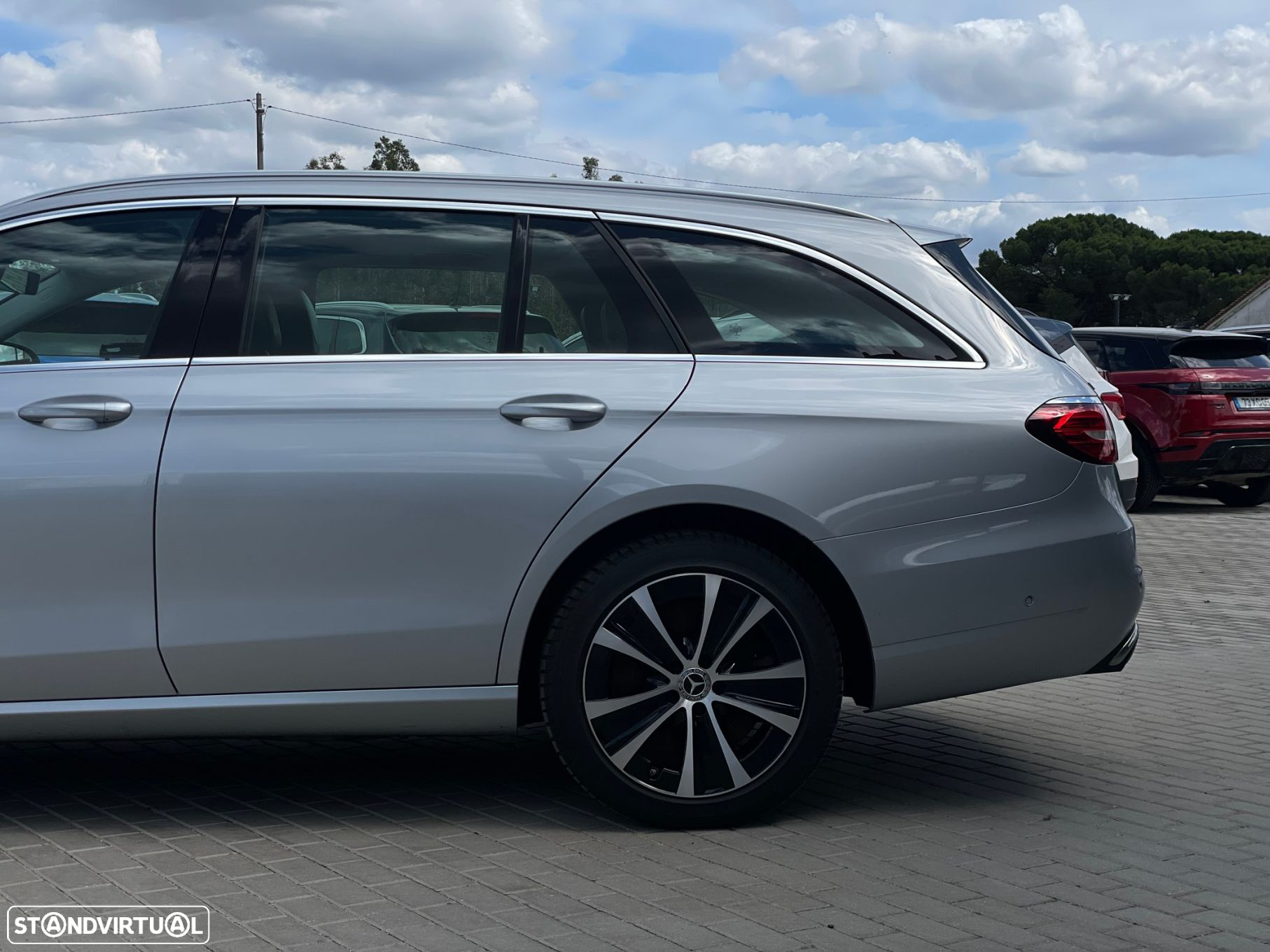 Mercedes-Benz E 300 de Avantgarde 4Matic - 5