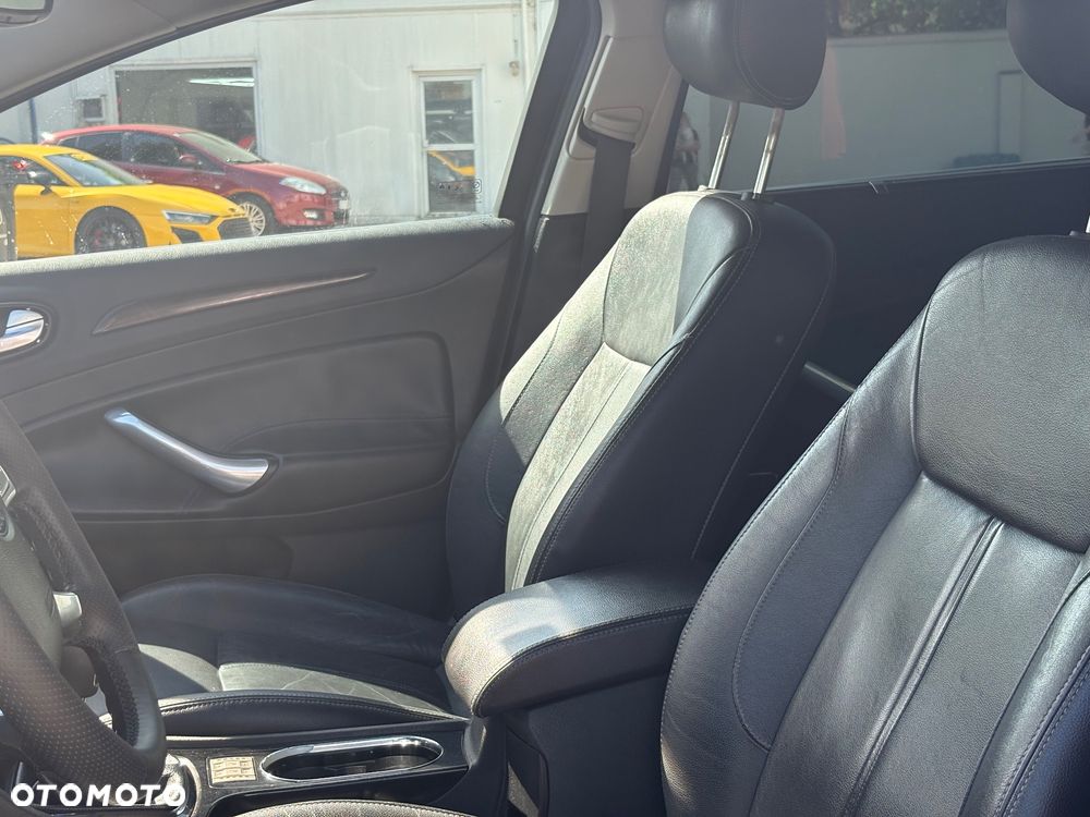 Ford Mondeo 1.8 TDCi Titanium X - 19