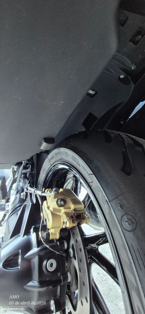 BMW R 1250 RT TRIPLE BLACK - 6