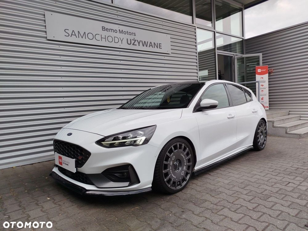 Ford Focus 2.0 EcoBlue ST - 3