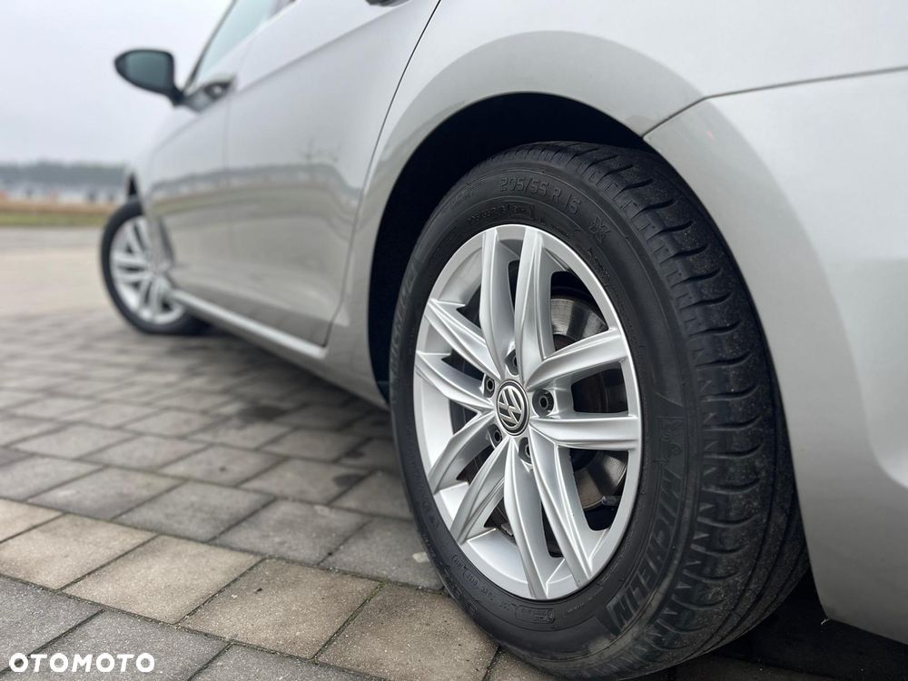 Volkswagen Golf 1.4 TSI BMT Highline DSG - 13