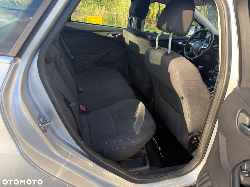 Ford Focus 1.6 EcoBoost Edition Start - 16