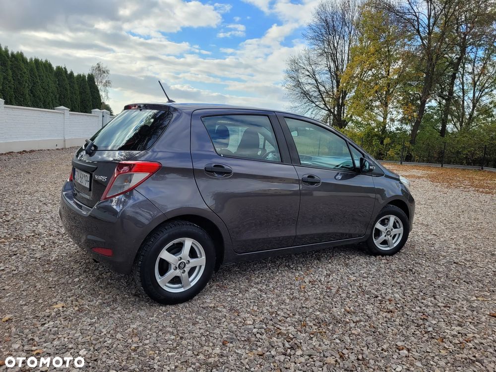Toyota Yaris 1.0 VVT-i Style - 35