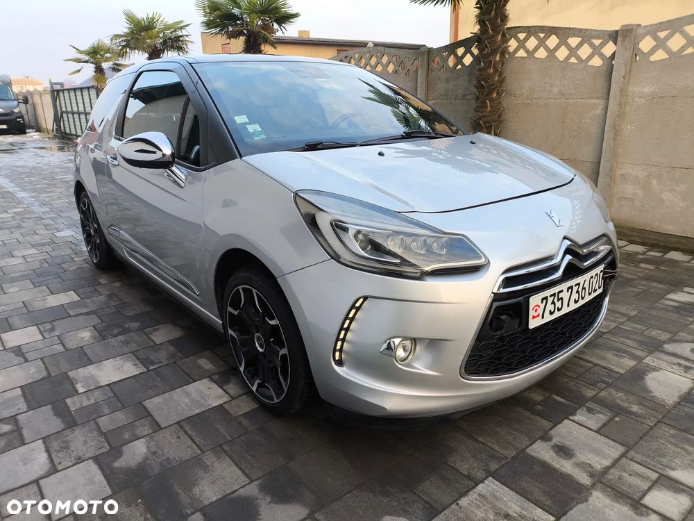 Citroën DS3 BlueHDi 120 SportChic - 1