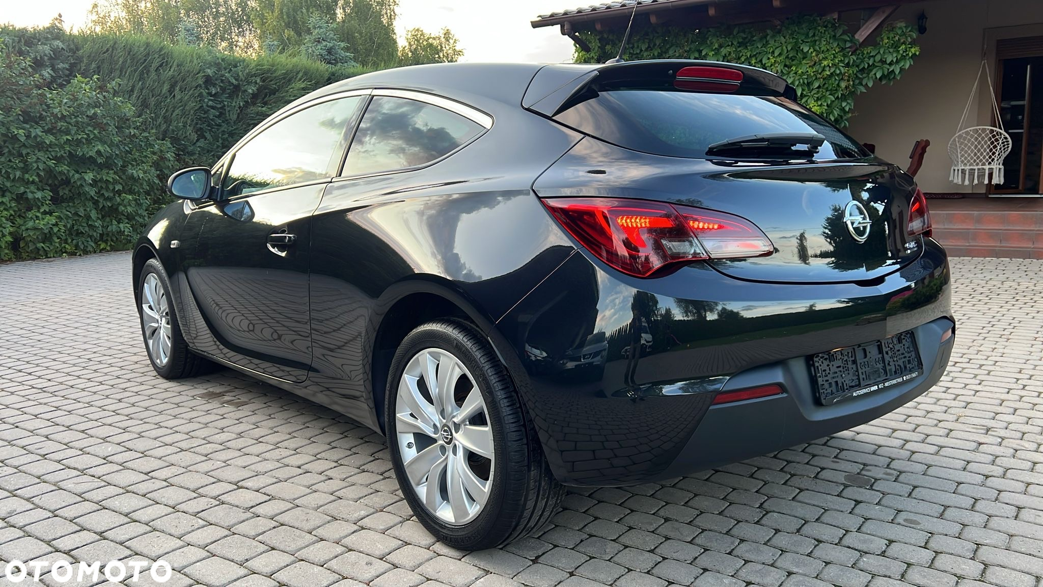 Opel Astra GTC 1.4 Turbo Active - 21