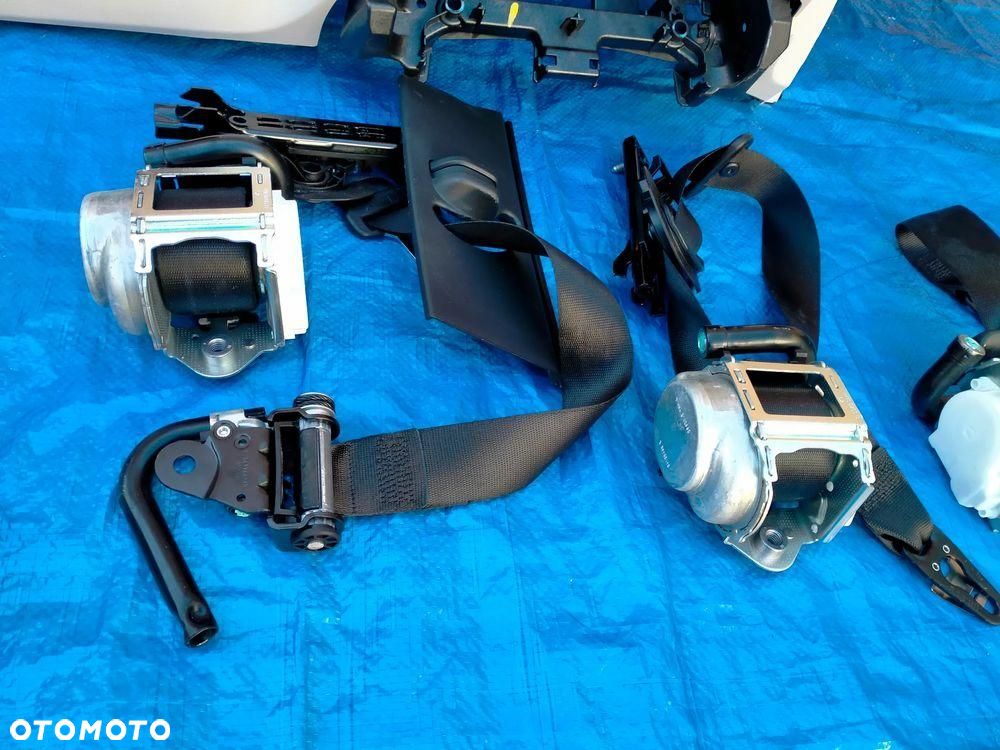 MERCEDES W206 KONSOLA DESKA CZARNA DÓŁ BEŻOWY AIRBAG PAS PASY KOMPLET - 9