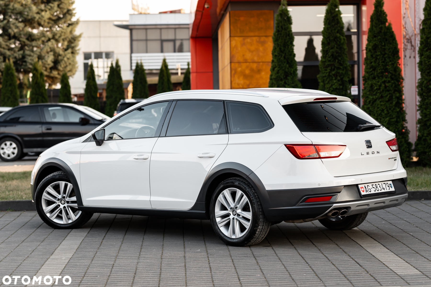 Seat Leon ST 2.0 TDI Start&Stop 4Drive DSG X-Perience - 4