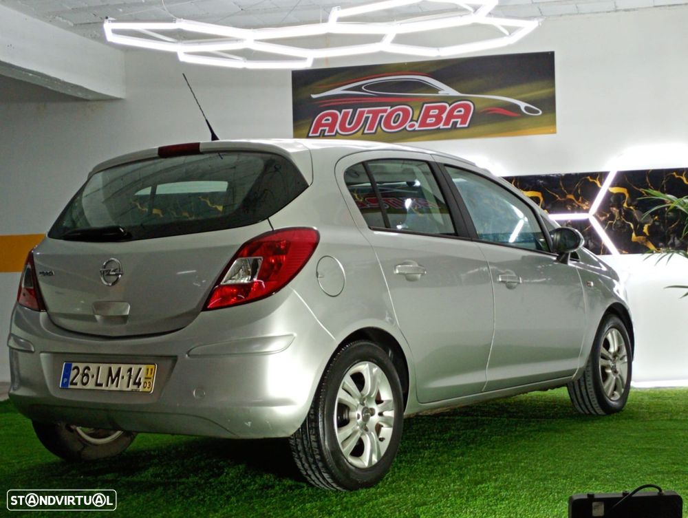 Opel Corsa 1.2 Enjoy FlexFuel - 23