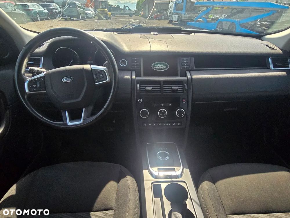 Land Rover Discovery Sport D150 SE - 17