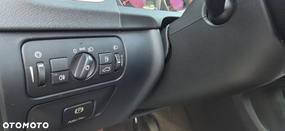 Volvo S60 D3 Momentum - 24