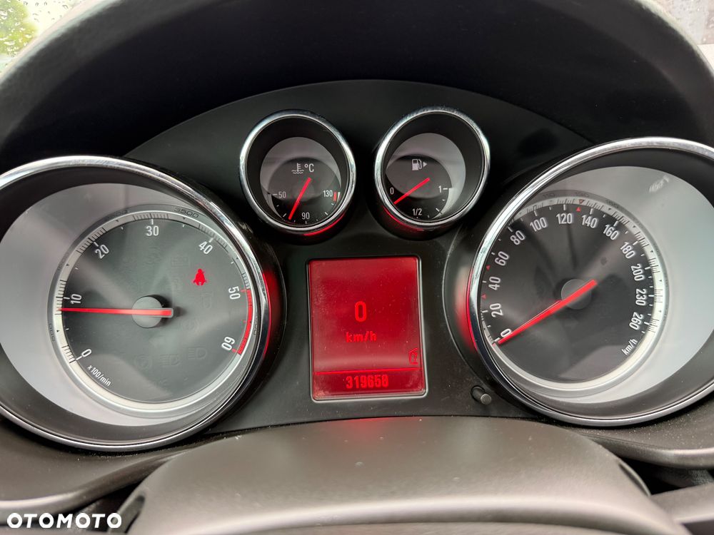 Opel Insignia 2.0 CDTI Cosmo - 11