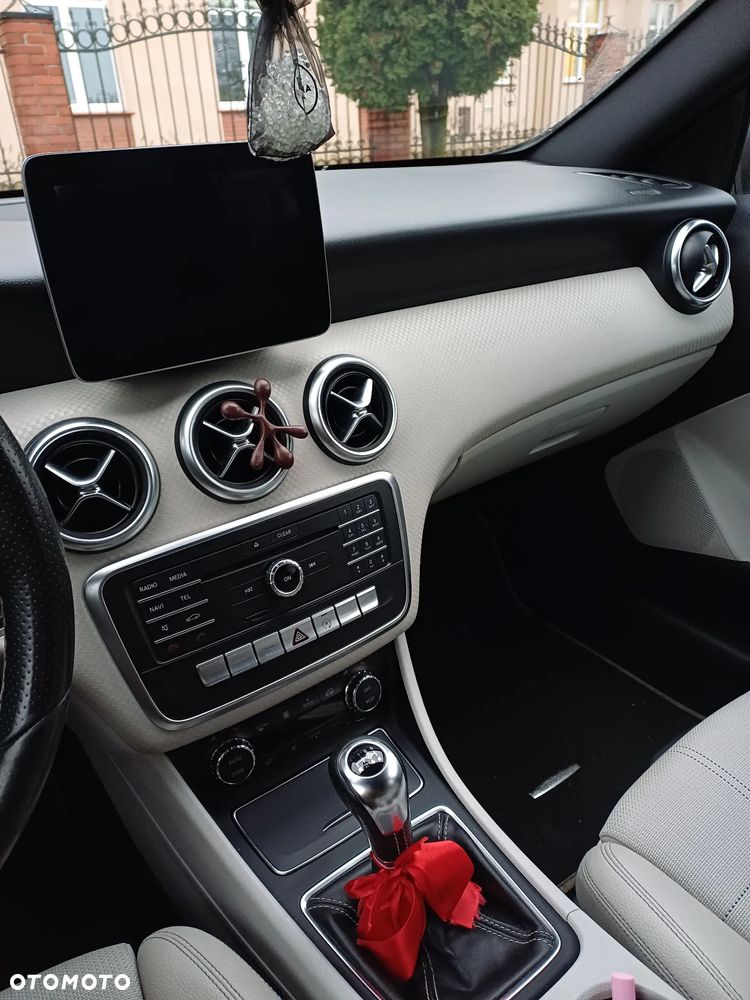 Mercedes-Benz Klasa A 160 - 18