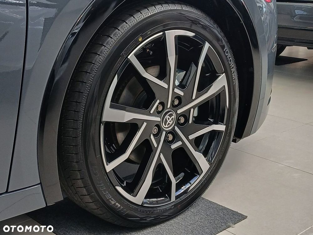 Toyota Prius - 34