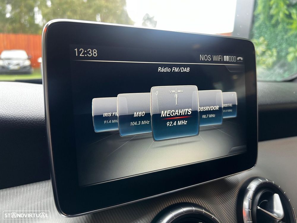 Mercedes-Benz CLA 180 d Shooting Brake - 31