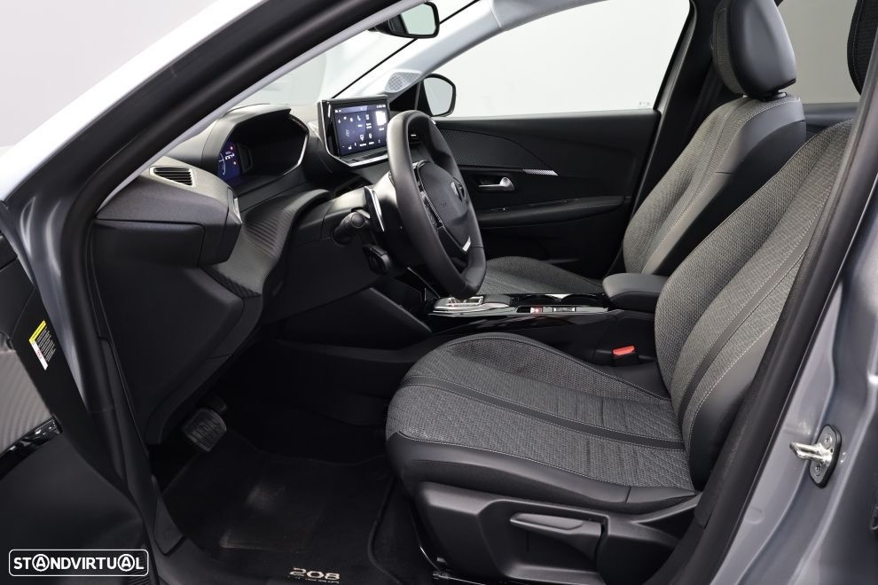 Peugeot 208 1.2 Hybrid Allure e-DCS6 - 23