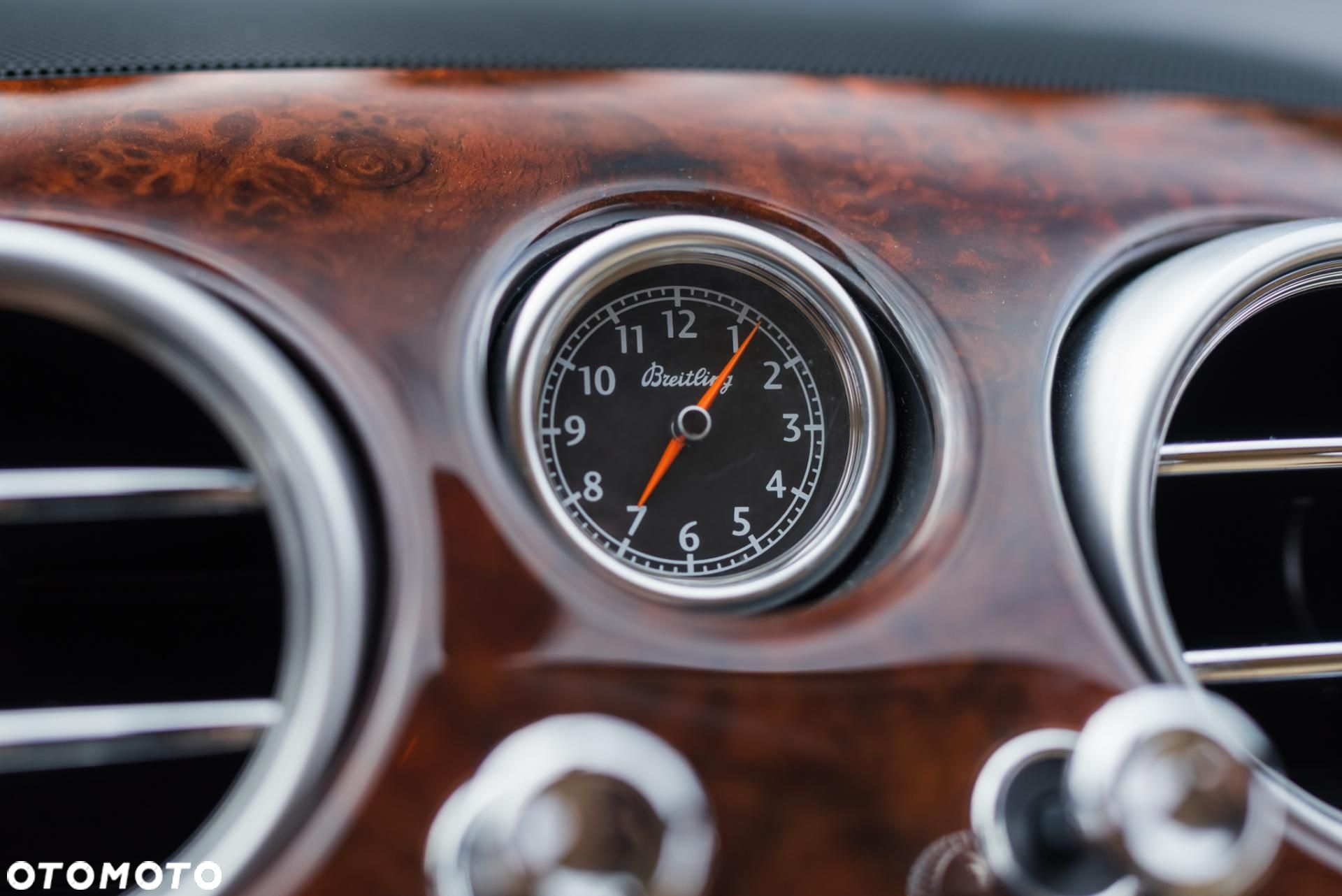 Bentley Continental GT - 33