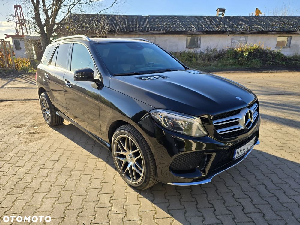 Mercedes-Benz GLE - 13