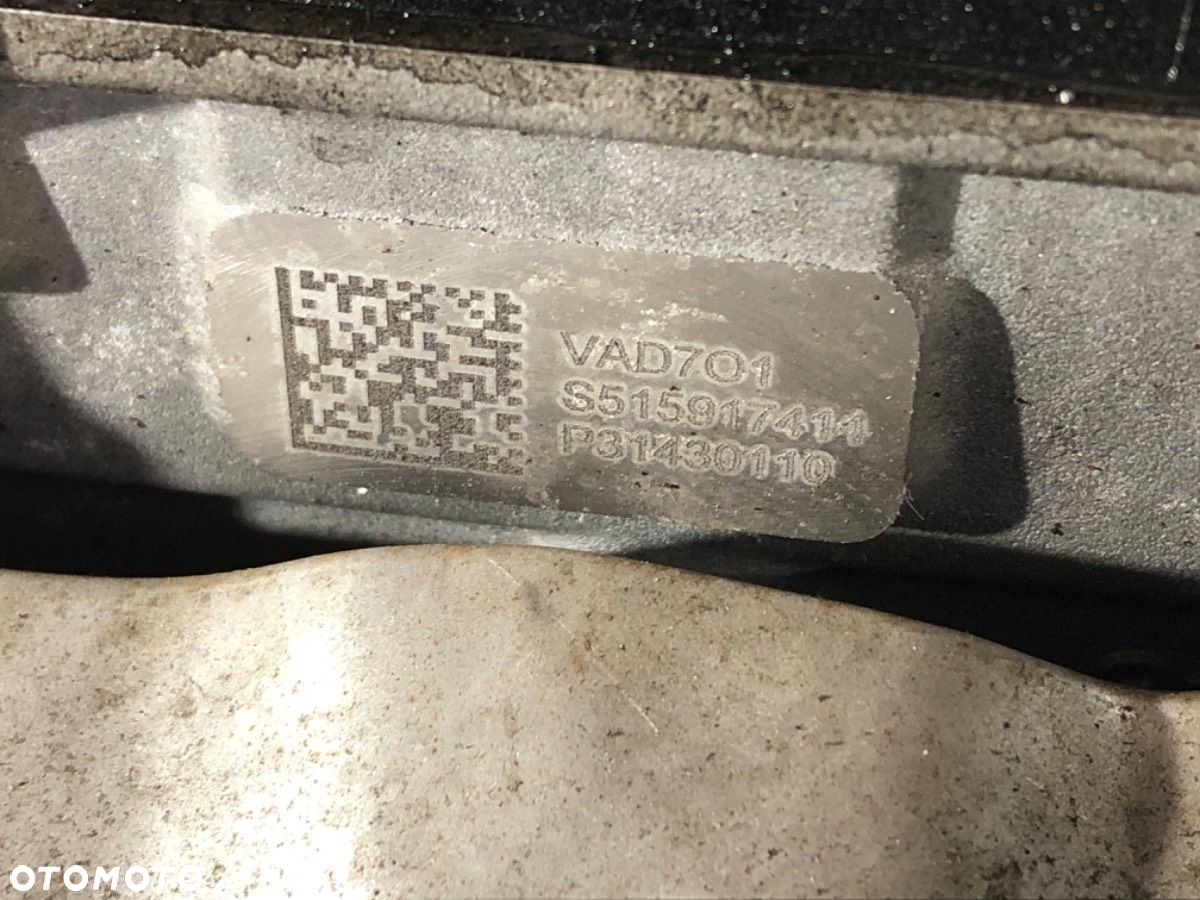 SILNIK KOMPLETNY - 8909.00 PLN - VOLVO V40 liftback (525, 526) 2012 - 2022 D2 88 kW [120 KM] olej - 9