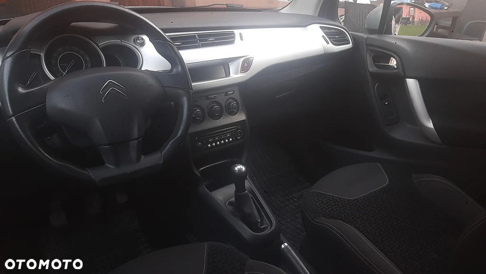 Citroën C3 1.4 HDi First - 8