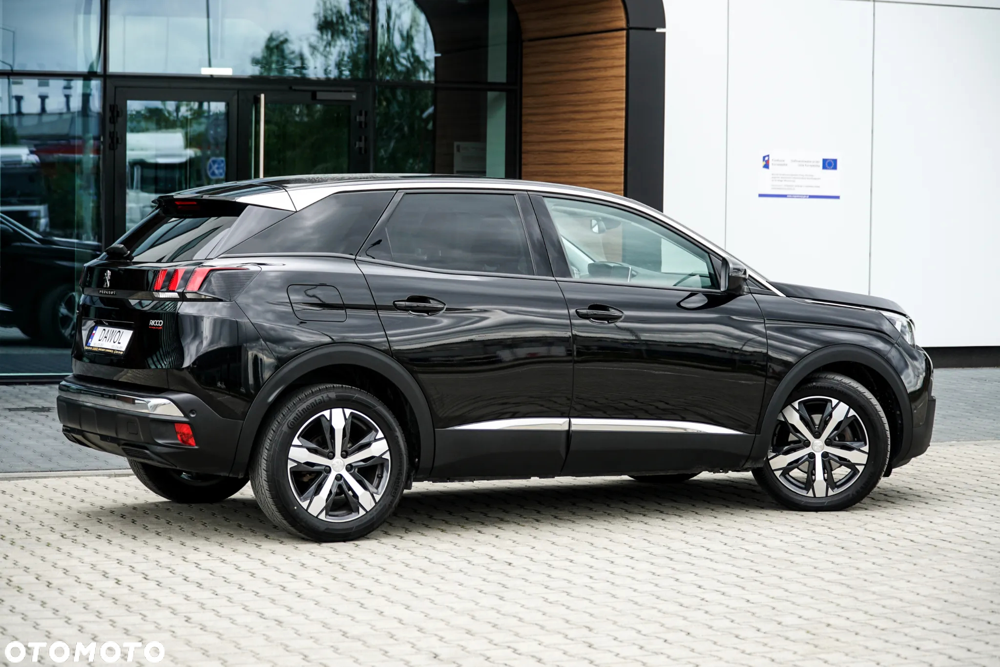 Peugeot 3008 1.6 BlueHDi Active S&S - 11