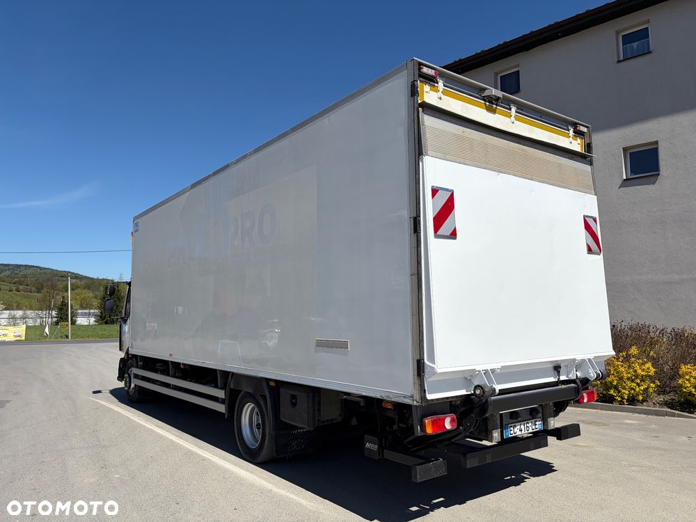 Renault D 16.250 Kontener kurierka izoterma 19 palet klima winda - 5