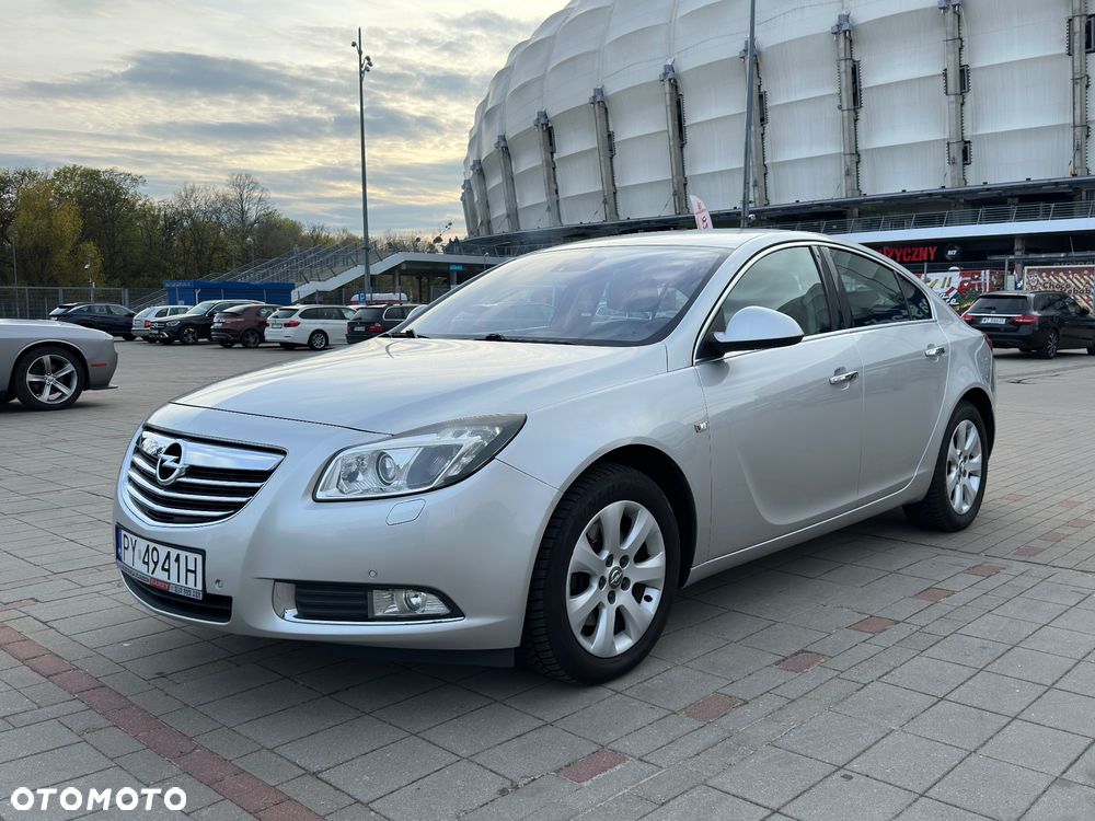 Opel Insignia 2.0 Turbo 4x4 Automatik Cosmo - 2