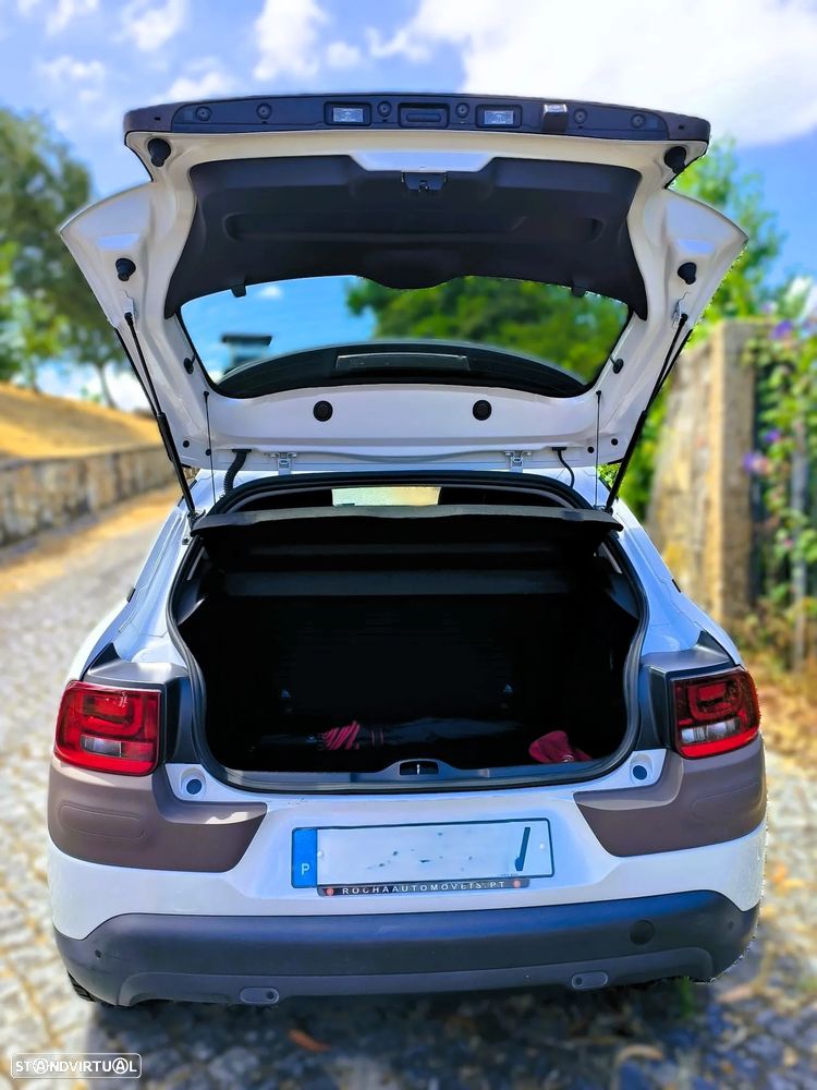 Citroën C4 Cactus VTi 82 Shine - 14