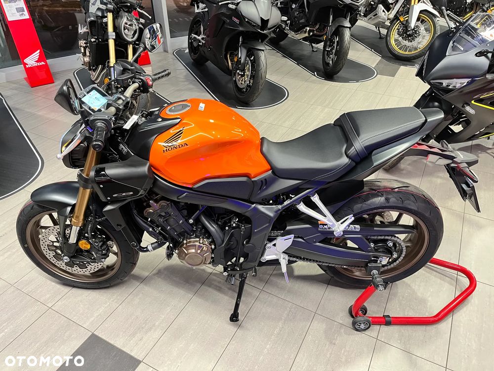 Honda CB - 21