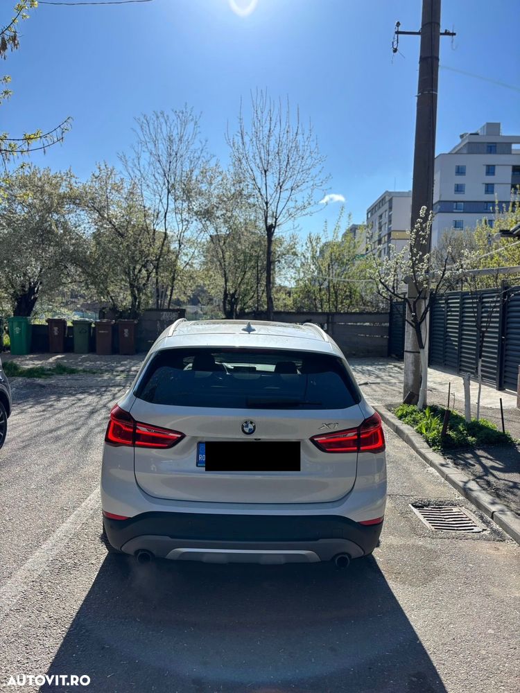BMW X1 xDrive25i AT xLine - 2